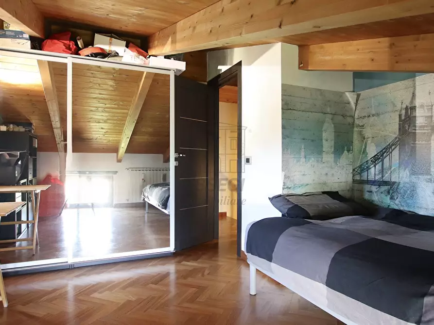 Immagine 30 di Villa in vendita  in Via Lombarda Lammari 293 a Capannori