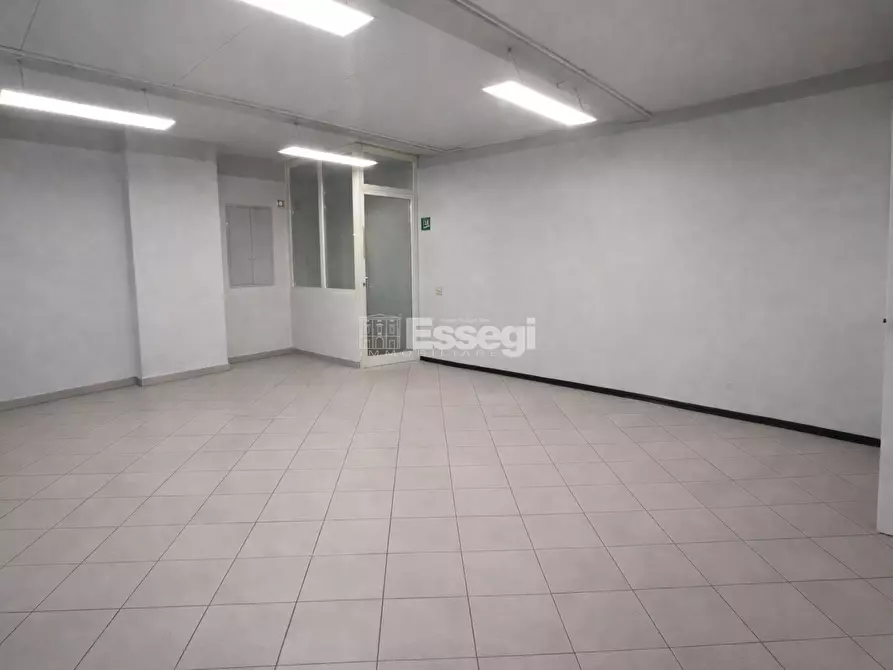 Immagine 4 di Attività artigianale in affitto  in Via Romana 315 a Lucca