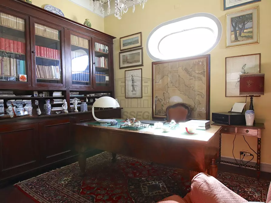 Immagine 15 di Villa in vendita  in Via Borgo Giannotti 120 a Lucca