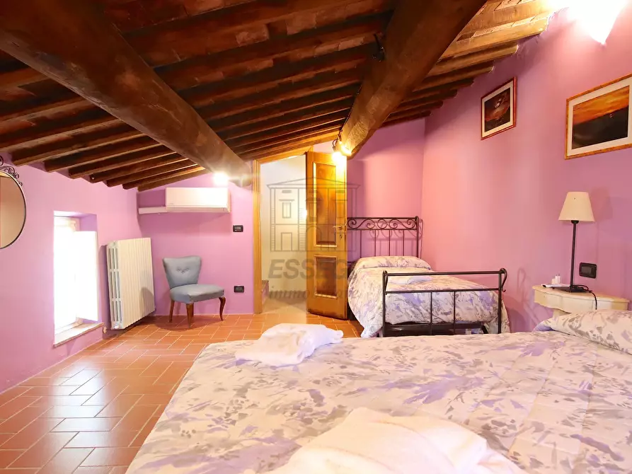 Immagine 14 di Rustico / casale in vendita  in Via Vergaglia 11 a Camaiore