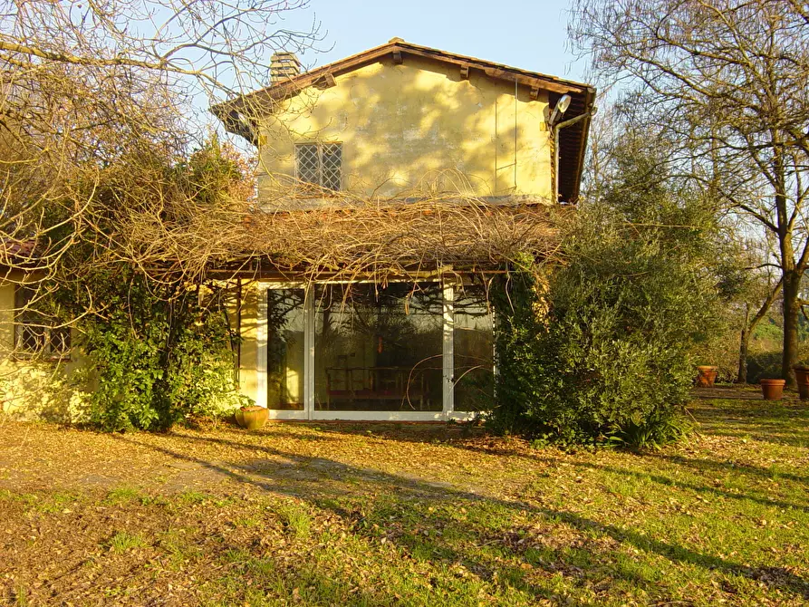 Immagine 2 di Villa in vendita  in Via Vecchia Pesciatina in Gragnano a Lucca