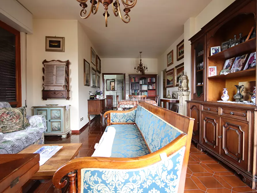 Immagine 5 di Appartamento in vendita  in Via Berti 57 a Capannori