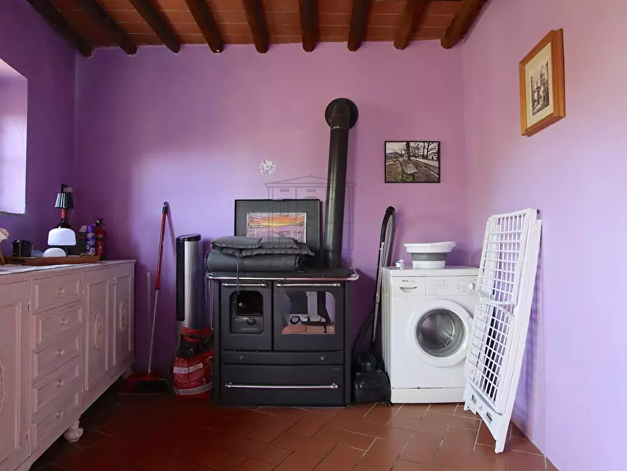 Immagine 23 di Rustico / casale in vendita  in Via Vergaglia 11 a Camaiore