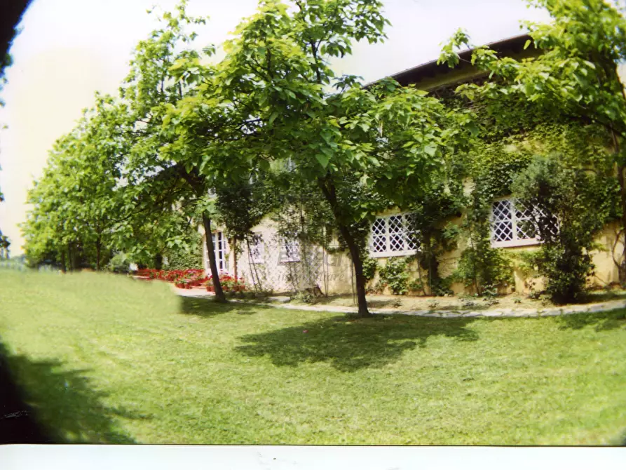 Immagine 5 di Villa in vendita  in Via Vecchia Pesciatina in Gragnano a Lucca