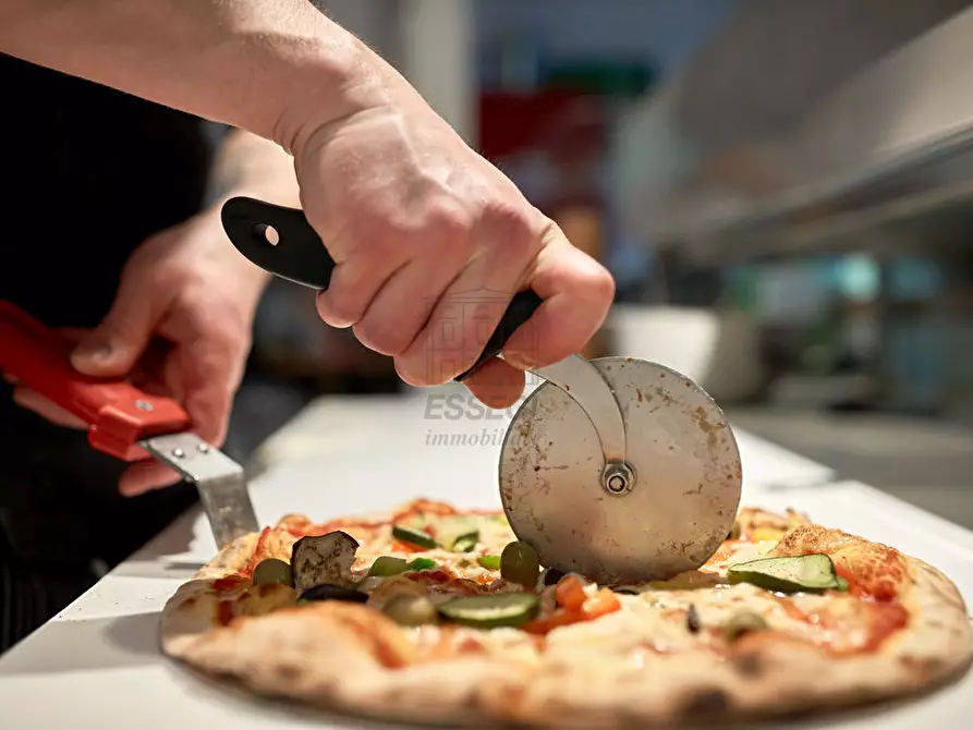 Immagine 1 di Bar / Ristorante in vendita  in Via L. Paolinelli 5 a Capannori