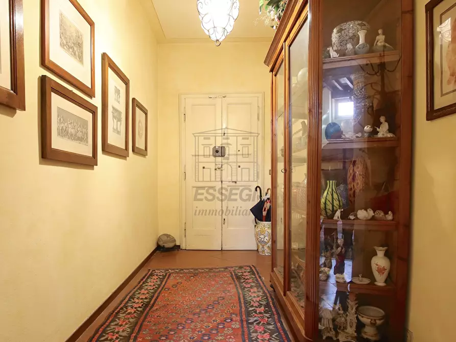 Immagine 20 di Appartamento in vendita  in Via Buia a Lucca
