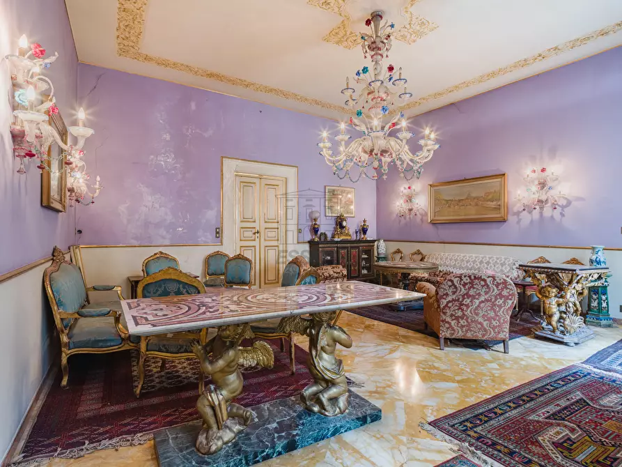 Immagine 4 di Palazzo in vendita  in Via Beccheria 35 a Lucca