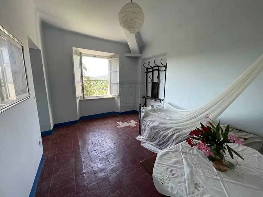 Immagine 26 di Villa in vendita  a Lucca