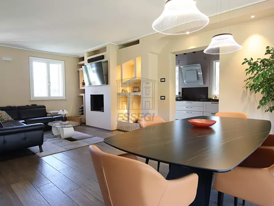 Immagine 19 di Villa in vendita  in Via di San Ginese a Capannori