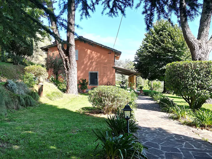 Immagine 3 di Rustico / casale in vendita  in Via di Mastiano e Gugliano 1024 a Lucca