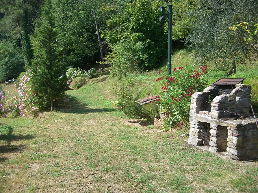 Immagine 9 di Rustico / casale in vendita  in viadon aldo mei a Buti