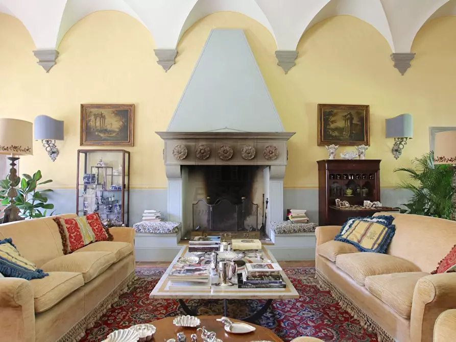 Immagine 16 di Villa in vendita  in Via di Vorno a Capannori