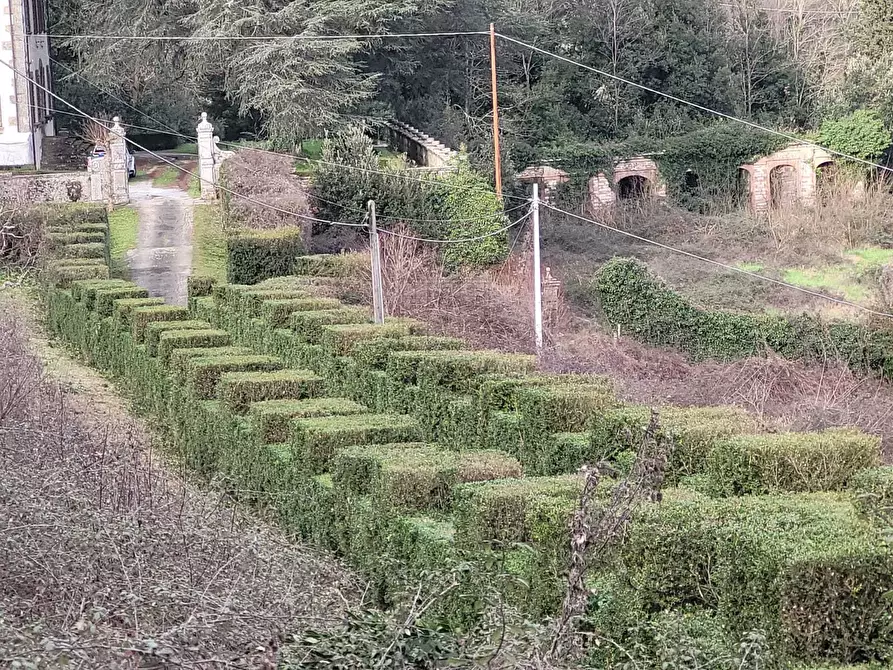 Immagine 13 di Villa in vendita  in via Colli 23 a Pescaglia