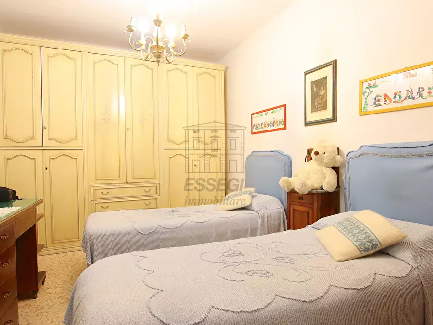 Immagine 22 di Casa bifamiliare in vendita  in Via della Santissima Annunziata 531 a Lucca