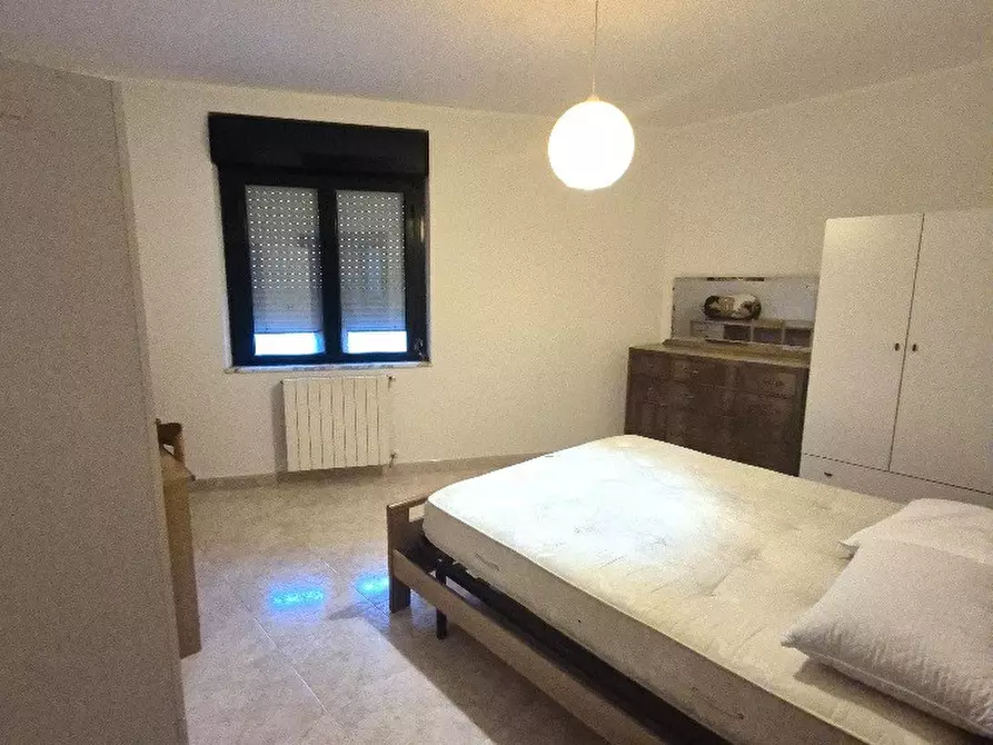 Immagine 8 di Quadrilocale in affitto  in Via Manfroce Trav. Iii De Nava 7 a Reggio Di Calabria