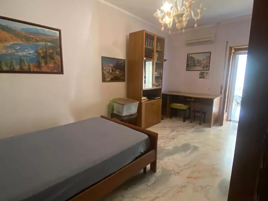 Immagine 33 di Pentalocale in vendita  in Viale Aldo Moro 15 a Bova Marina