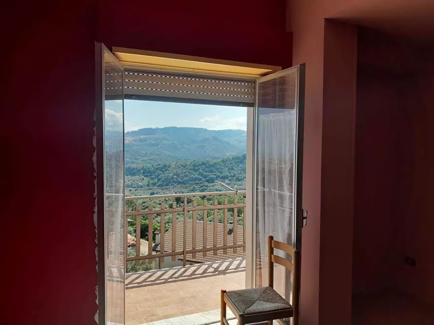 Immagine 4 di Trilocale in vendita  in Via Roma a Martone