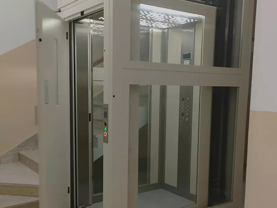 Immagine 6 di Trilocale in affitto  in Via Fratelli Rosselli 1 a Melito Di Porto Salvo