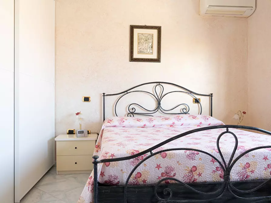 Immagine 17 di Villetta a schiera in vendita  a Assemini