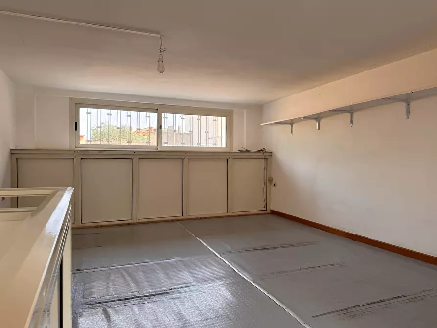 Immagine 22 di Casa indipendente in vendita  a Monastir