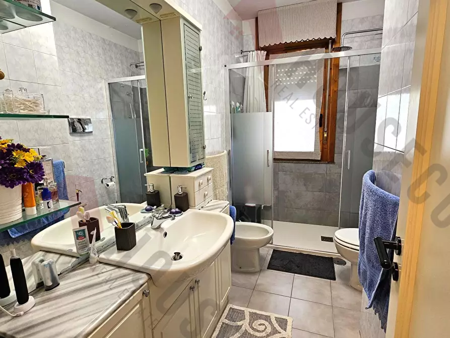 Immagine 15 di Appartamento in vendita  in via Solferino a Quartu Sant'elena