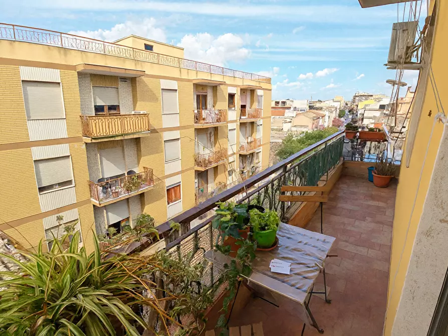 Immagine 1 di Appartamento in vendita  in Via Dante a Quartu Sant'elena