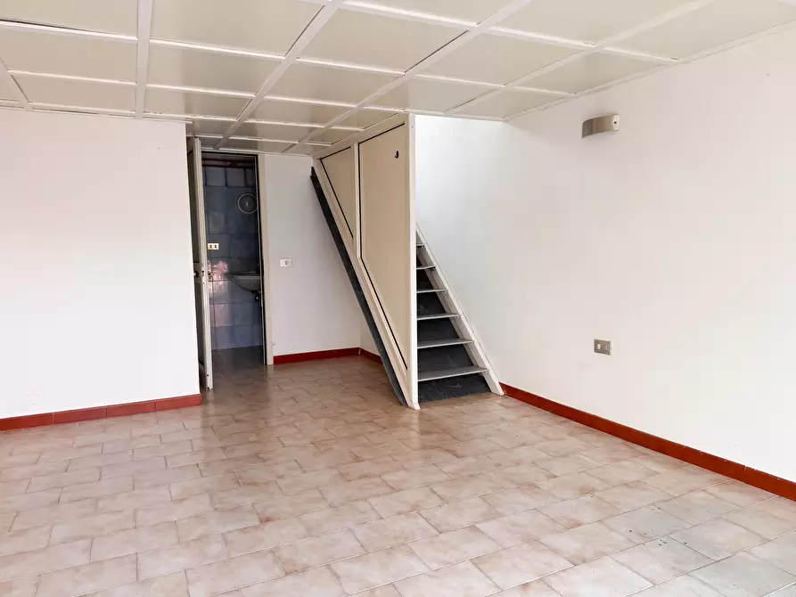 Immagine 21 di Casa indipendente in vendita  a Monastir