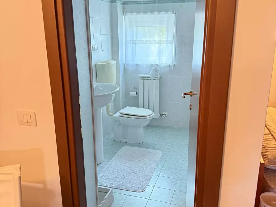 Immagine 23 di Trilocale in vendita  a Ameglia