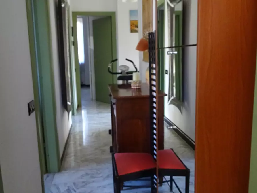 Immagine 16 di Casa semindipendente in vendita  a Sarzana