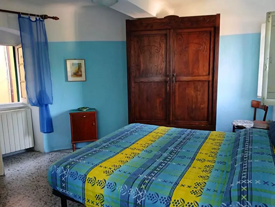 Immagine 17 di Quadrilocale in vendita  a Ameglia