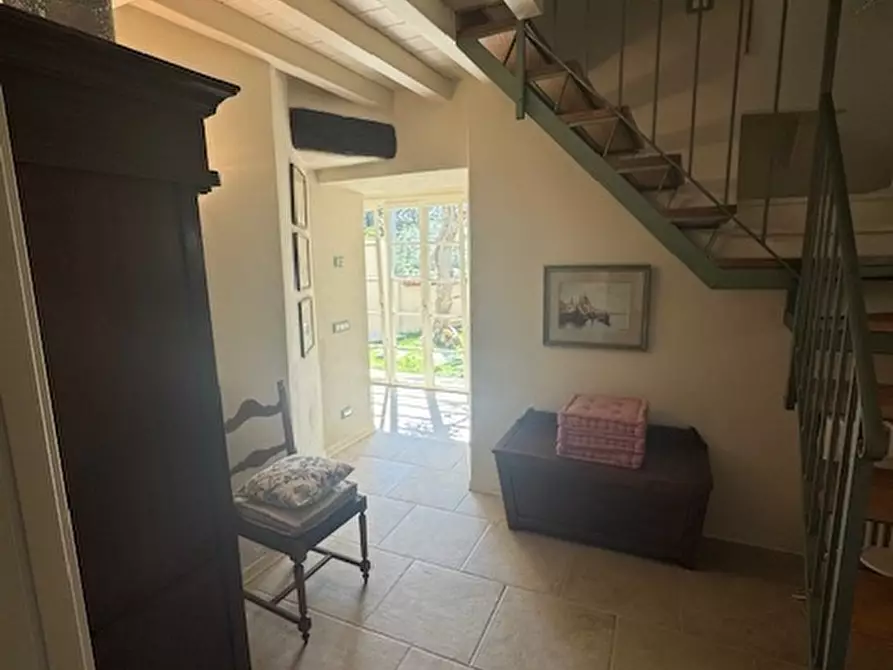 Immagine 5 di Trilocale in affitto  a Ameglia