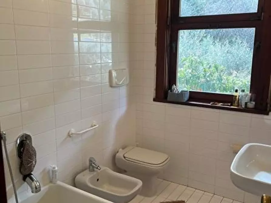 Immagine 27 di Villa in vendita  a Portovenere