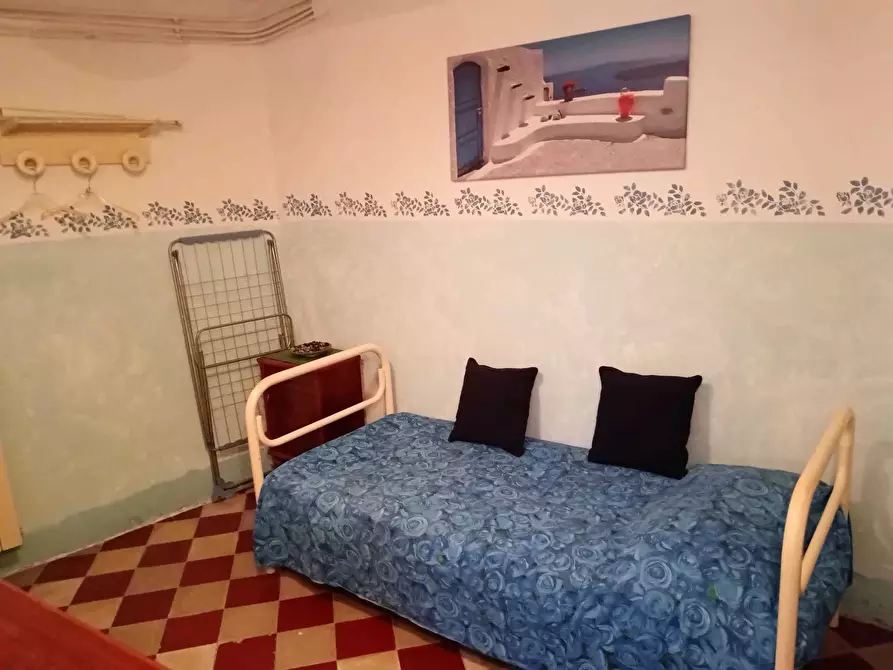 Immagine 13 di Quadrilocale in vendita  a Ameglia