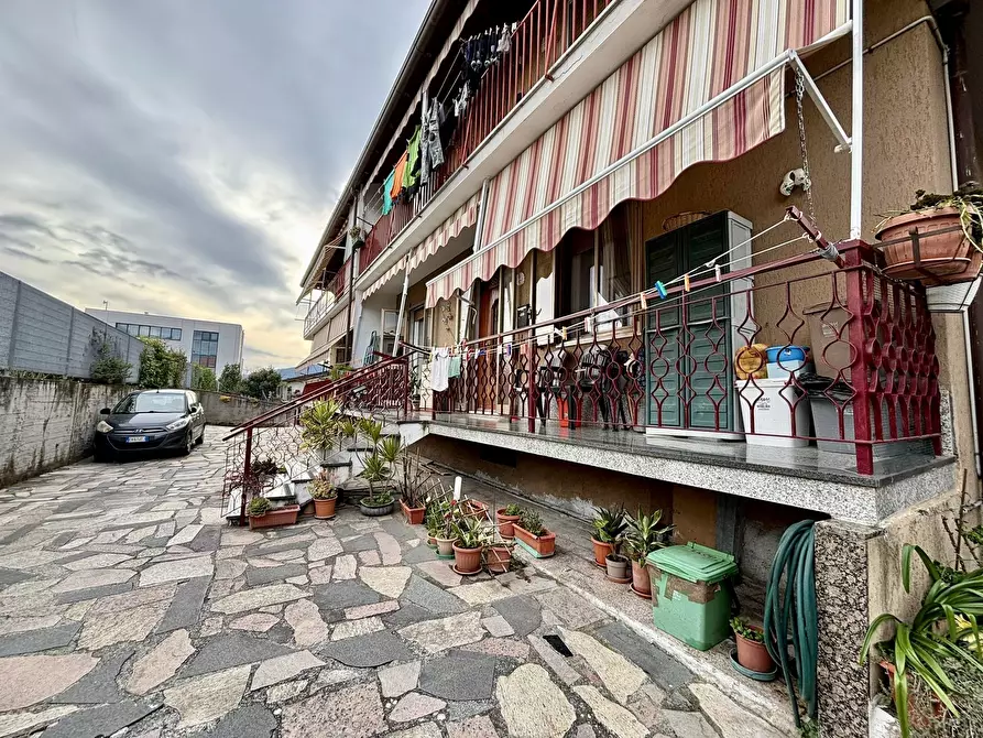 Immagine 19 di Casa semindipendente in vendita  a Castelnuovo Magra