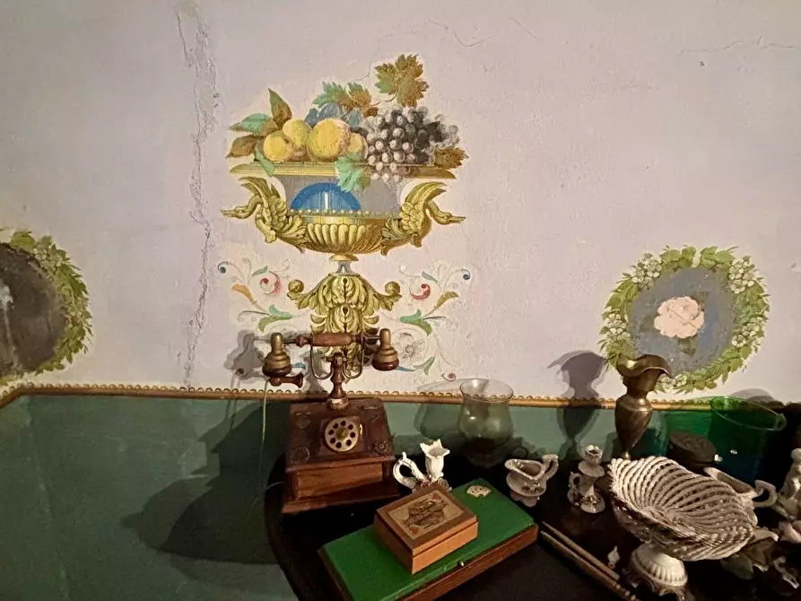 Immagine 28 di Villa in vendita  a Castelnuovo Magra