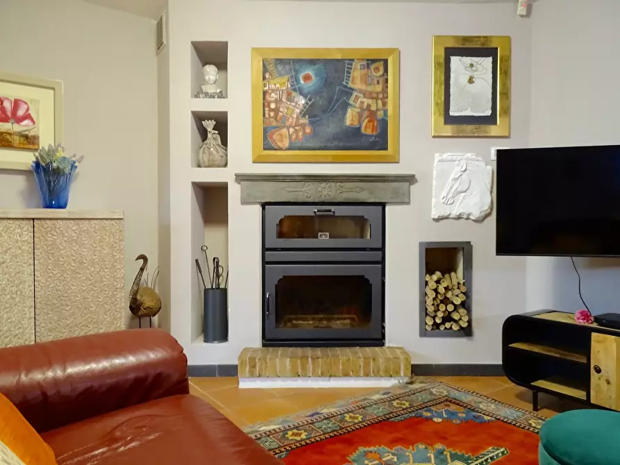 Immagine 41 di Villa in vendita  a Sarzana