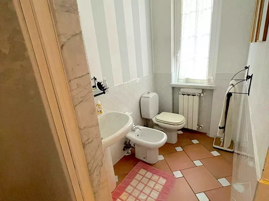 Immagine 17 di Casa semindipendente in vendita  a Ameglia