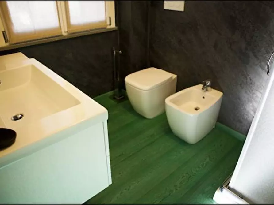 Immagine 34 di Casa semindipendente in vendita  a Lerici