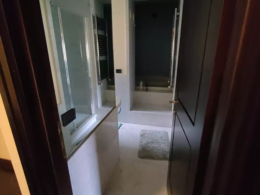 Immagine 15 di Appartamento in affitto  in Via Verdi 1B a Carrara