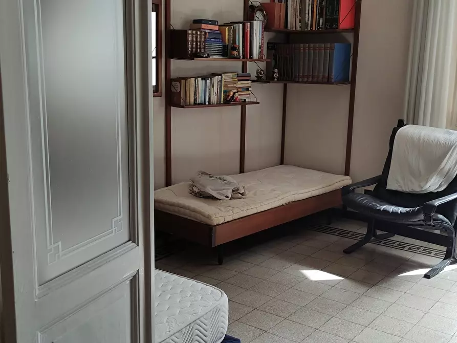 Immagine 4 di Appartamento in vendita  a La Spezia