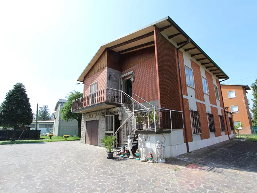 Immagine 30 di Casa indipendente in vendita  in Via Panzanesa a Valsamoggia