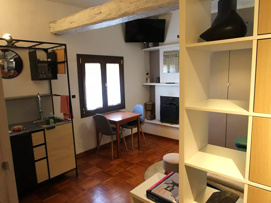 Immagine 8 di Appartamento in vendita  in Via G. Matteotti a Valsamoggia