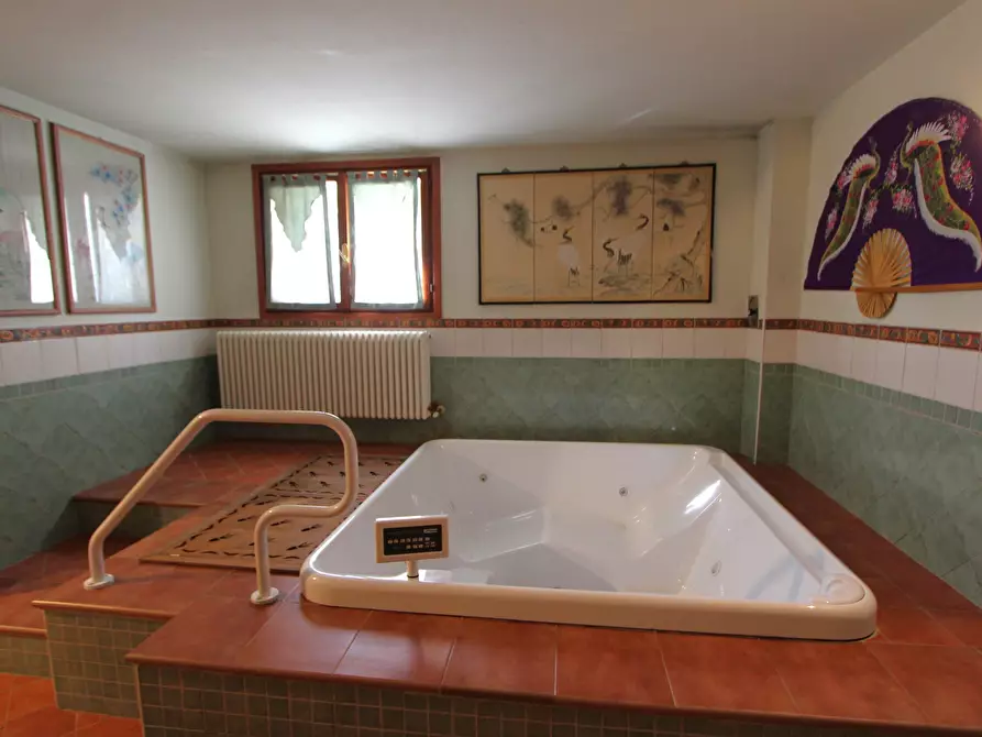 Immagine 42 di Casa indipendente in vendita  in Via Ca' Foscolo a Valsamoggia