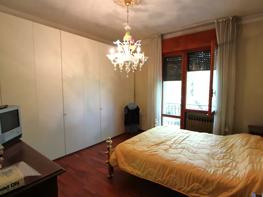 Immagine 10 di Casa indipendente in vendita  in Via Canova 107 a Valsamoggia