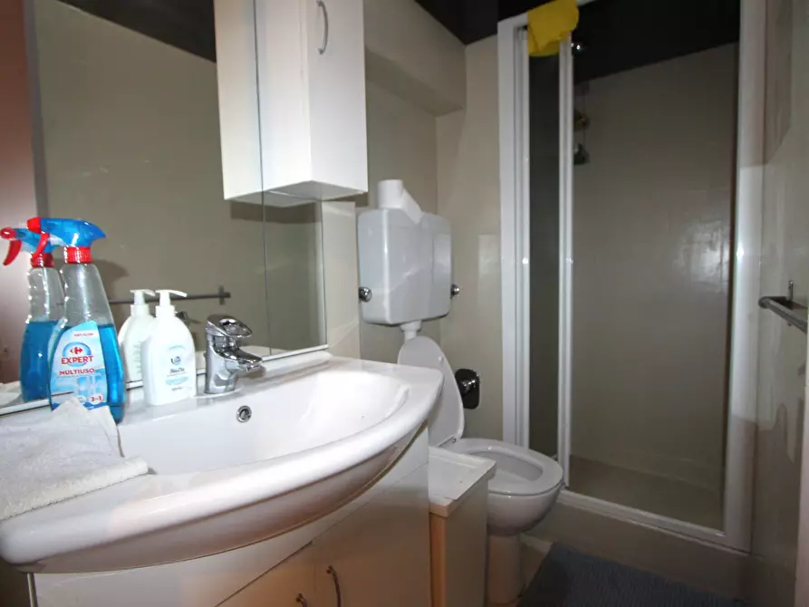 Immagine 21 di Appartamento in vendita  in Via G. Matteotti a Valsamoggia