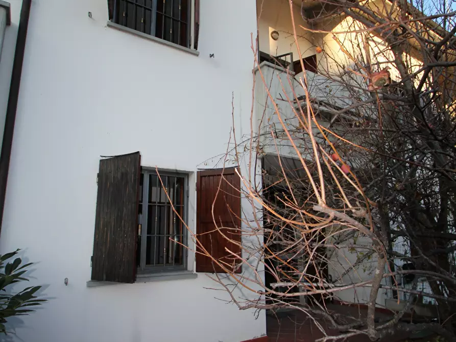 Immagine 21 di Villetta a schiera in vendita  in Via Pietro Nenni 26 a Valsamoggia