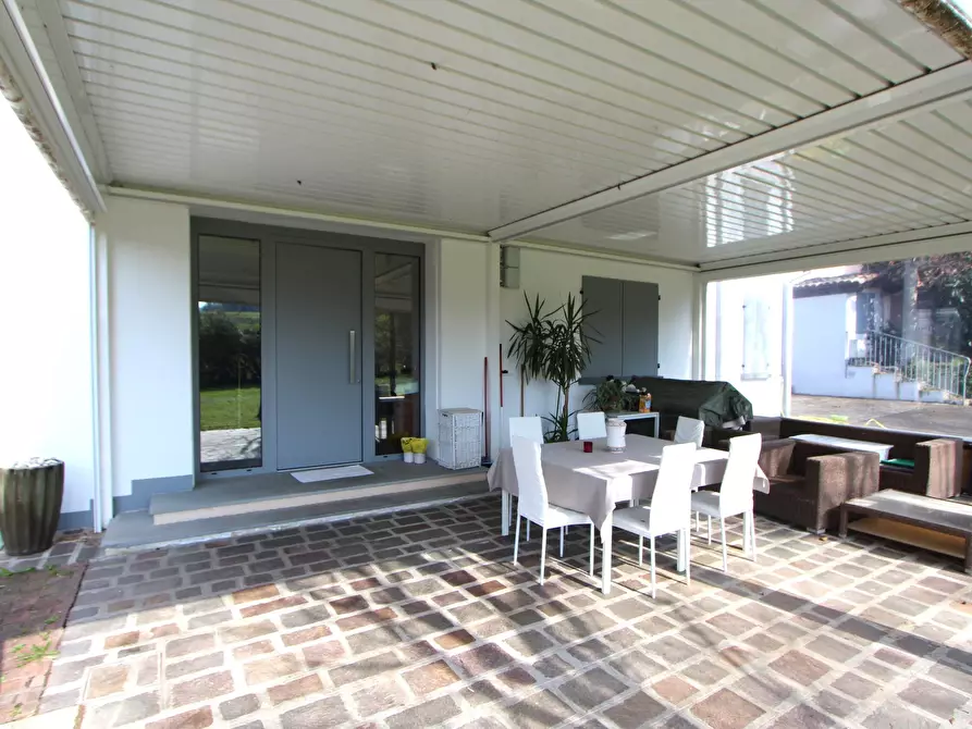 Immagine 12 di Villa in vendita  in SP76 17 a Valsamoggia