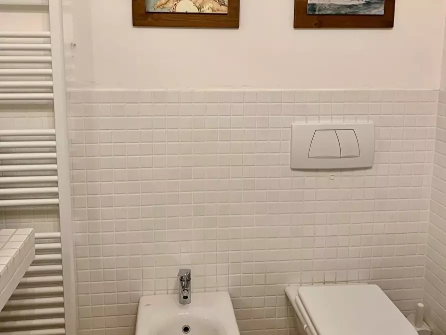 Immagine 19 di Villa in vendita  in SP76 17 a Valsamoggia