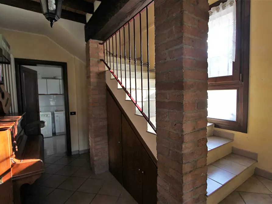 Immagine 30 di Porzione di casa in vendita  in Via Sant'Andrea a Valsamoggia