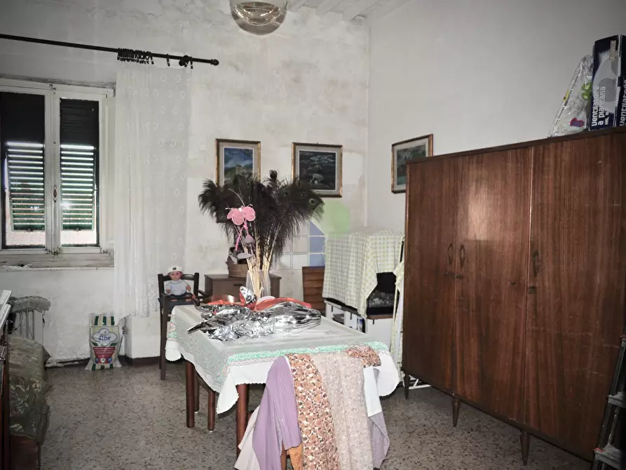 Immagine 37 di Pentalocale in vendita  in Piazza San Marco 45 a Livorno